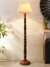 Straight Pleated Off-White Cotton Wooden Floor Lamp